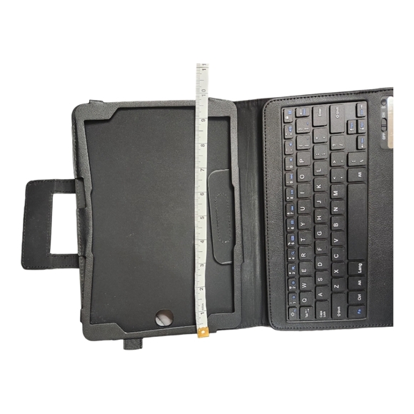 Tablet Case with Removable Bluetooth Keyboard, 10-inch screen, USB-C, Black - Picture 6 of 6